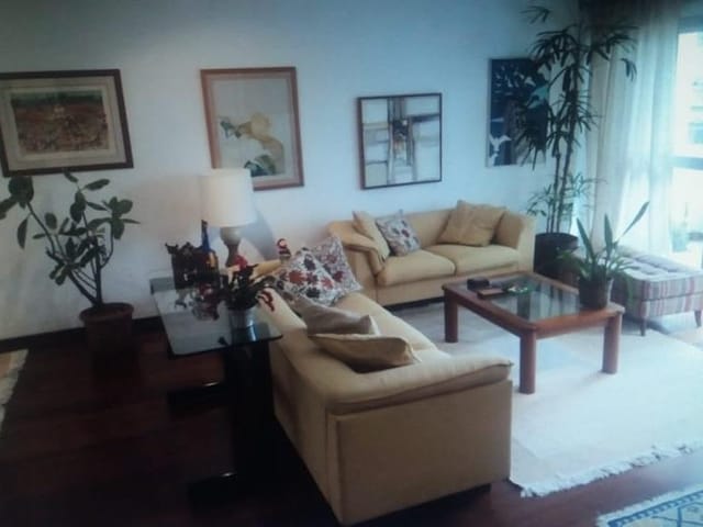 Foto do Apartamento - Apartamento com 4 dormitórios à venda, 214 m² por R$ 848.000,00 - Vila Adyana - São José dos Campos/SP | RUSSI IMÓVEIS