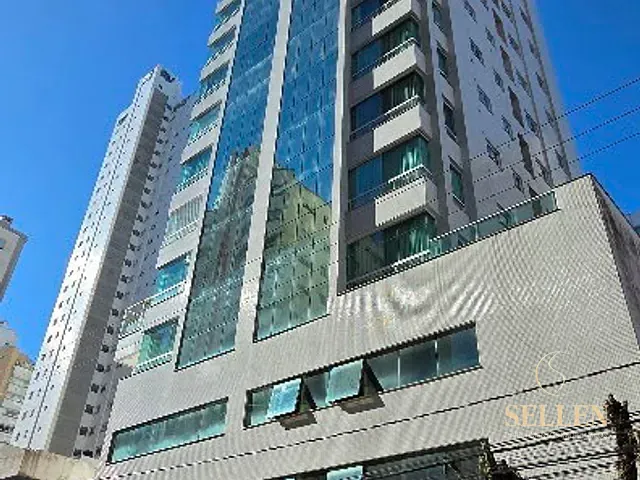 Apartamento com 161m² 3 quartos e 4 banheiros, à venda, no bairro Centro em Balneário Camboriú