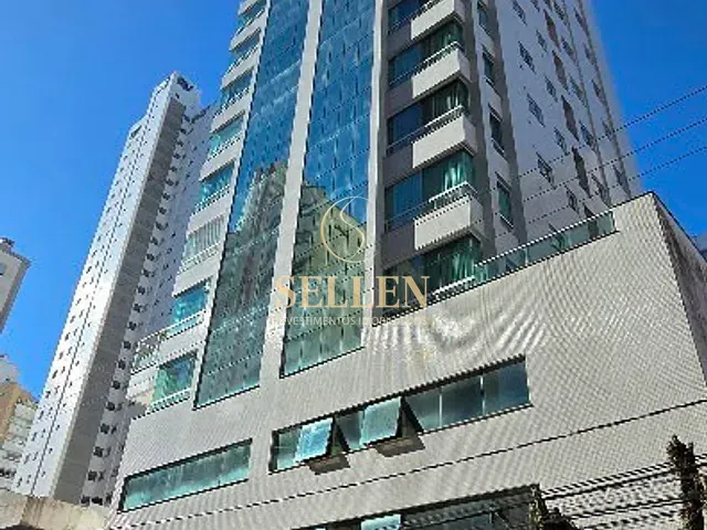 Apartamento com 161m² 3 quartos e 4 banheiros, à venda, no bairro Centro em Balneário Camboriú