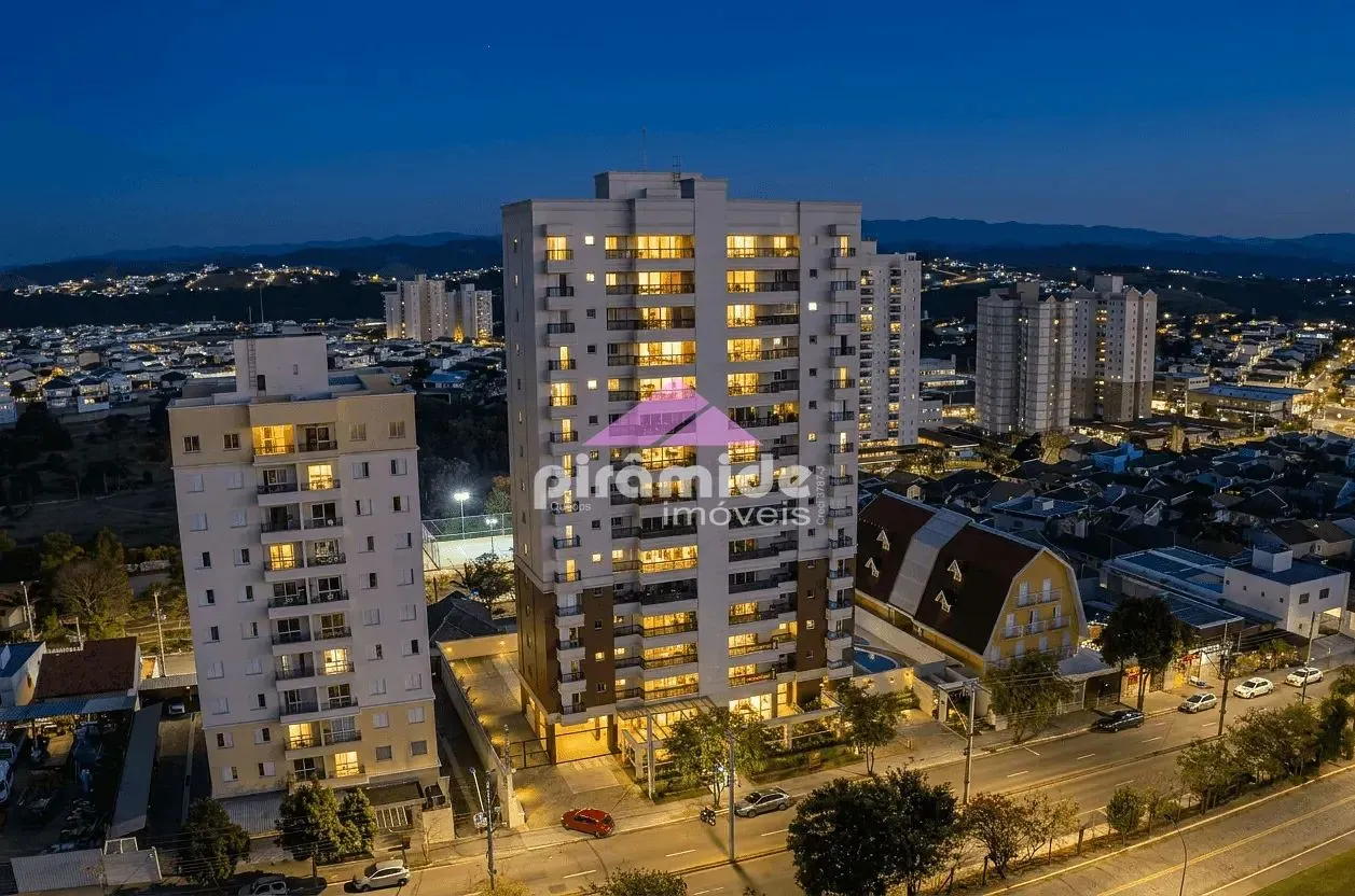 Apartamento, 3 quartos, 158 m² - Foto 1