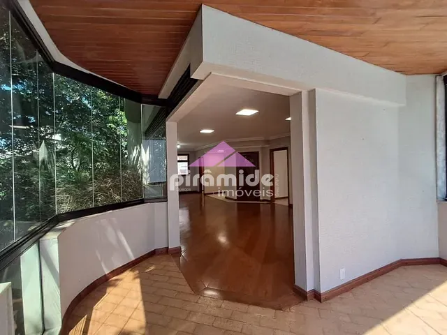 Apartamento com 240m² 4 quartos e 4 banheiros, à venda, no bairro Vila Adyana em São José dos Campos