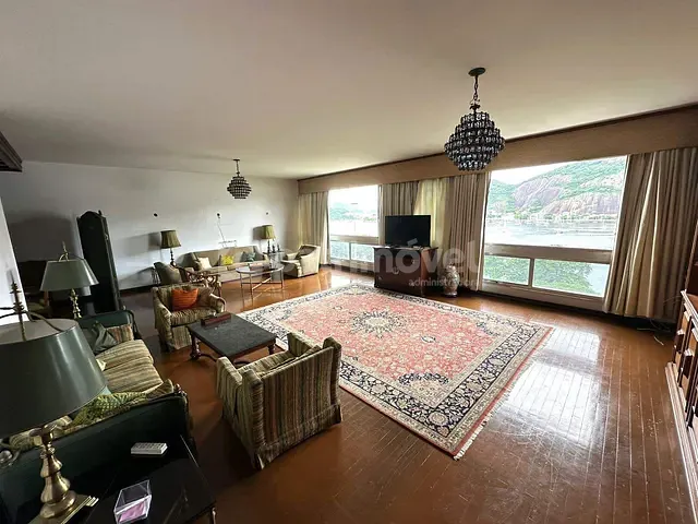 Apartamento 4 quartos e 2 banheiros, à venda, no bairro Flamengo em Rio de Janeiro