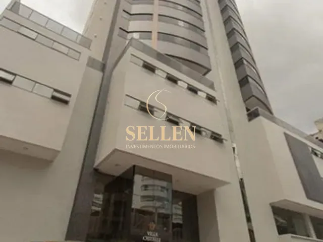 Apartamento com 330m² 4 quartos e 5 banheiros, à venda, no bairro Centro em Balneário Camboriú