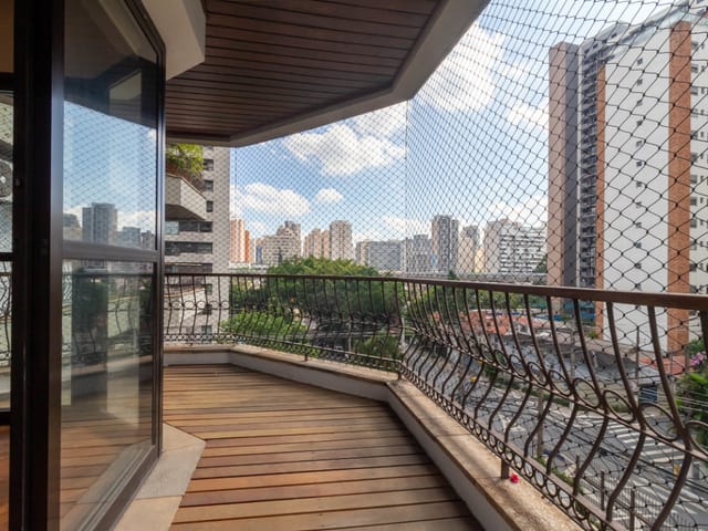 Apartamento com 159m² 3 quartos e 3 banheiros, à venda, no bairro Brooklin Paulista em São Paulo