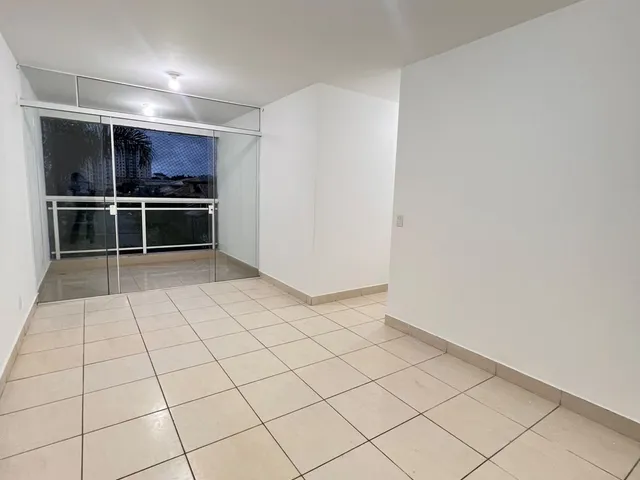Apartamento 3 quartos e 2 banheiros, para alugar, no bairro Glória em Macaé
