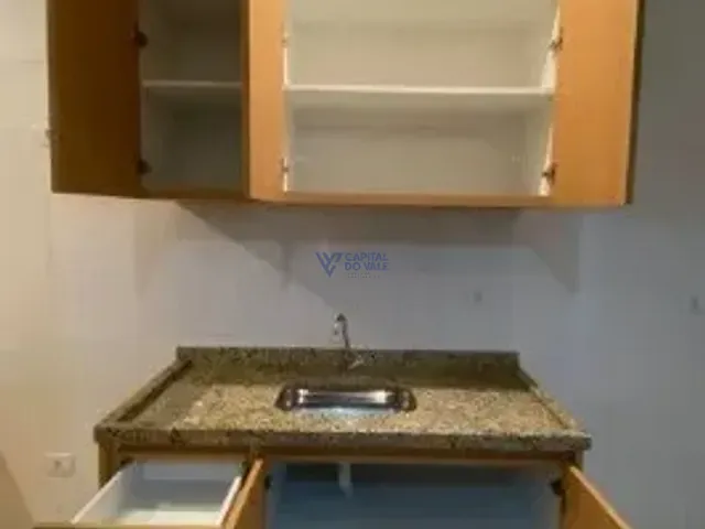 Apartamento 2 quartos e 1 banheiro, para alugar, no bairro Jardim Satélite em São José dos Campos