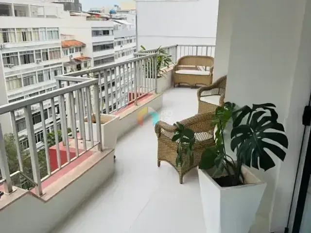 Apartamento com 105m² 2 quartos e 3 banheiros, à venda, no bairro Copacabana em Rio de Janeiro