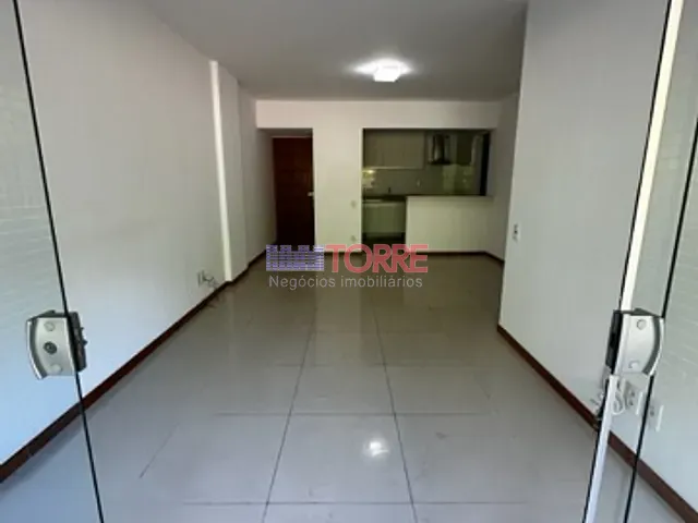 Apartamento 3 quartos e 3 banheiros, para alugar, no bairro Cidade Nova em Ilhéus