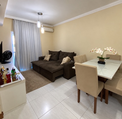 Apartamento 2 quartos e 1 banheiro, à venda, no bairro Granja dos Cavaleiros em Macaé