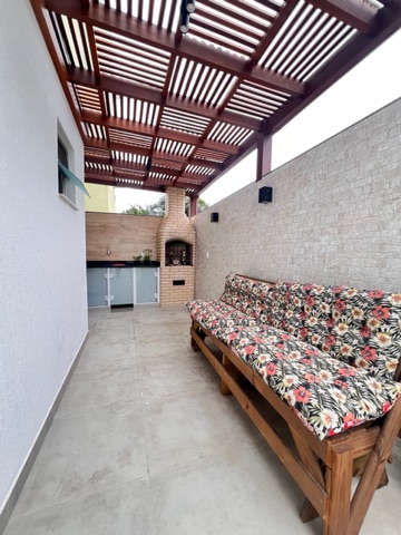 Apartamento 2 quartos e 1 banheiro, à venda, no bairro Granja dos Cavaleiros em Macaé