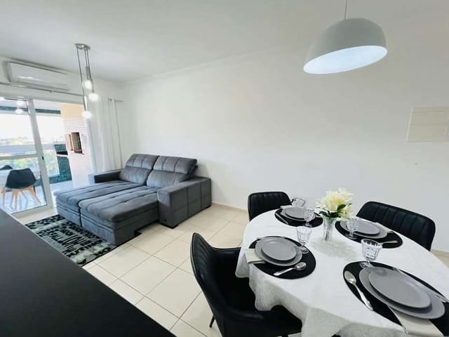 Apartamento 2 quartos e 2 banheiros, à venda, no bairro Centro em Bertioga