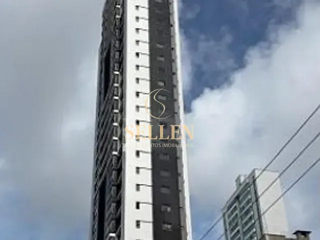 Apartamento com 198m² 3 quartos e 3 banheiros, à venda, no bairro Centro em Balneário Camboriú