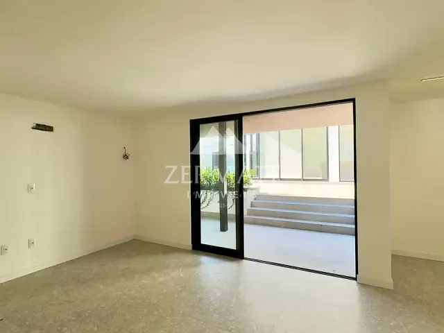 Casa com 488m² 3 quartos e 5 banheiros, à venda, no bairro Água Verde em Blumenau
