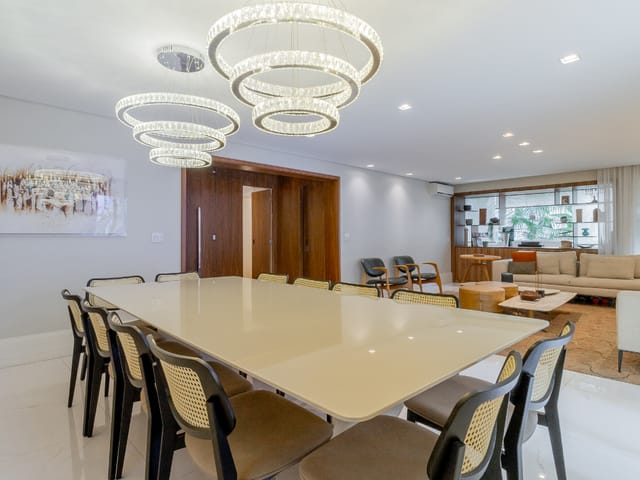 Apartamento com 198m² 3 quartos e 5 banheiros, à venda, no bairro Santa Cecília em São Paulo