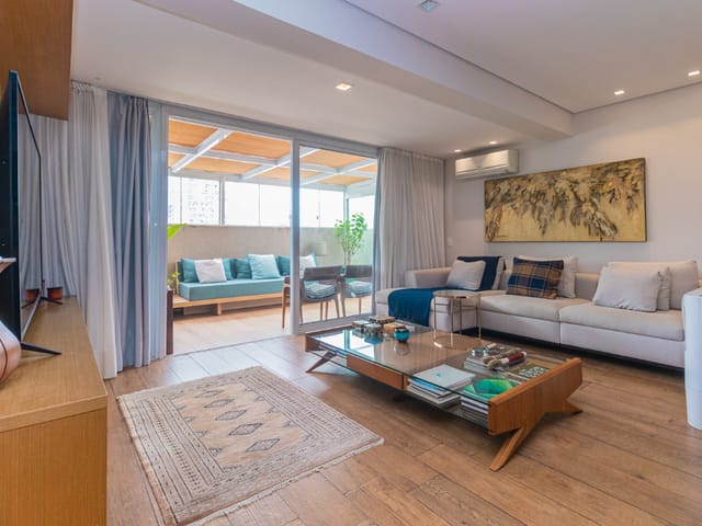Apartamento com 150m² 2 quartos e 3 banheiros, à venda, no bairro Pinheiros em São Paulo