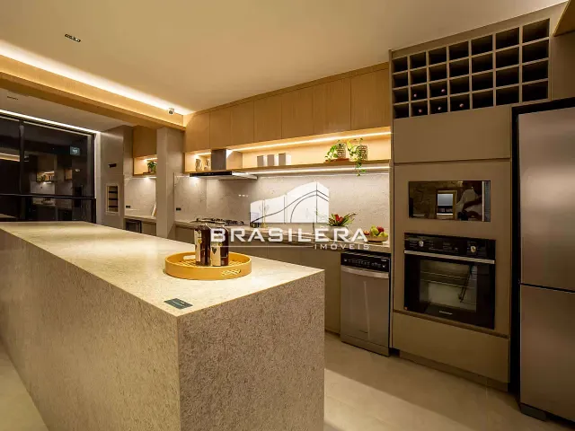 Apartamento com 180m² 4 quartos e 5 banheiros, à venda, no bairro Setor Bueno em Goiânia