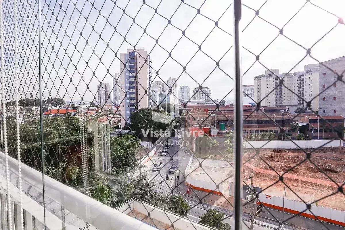 Apartamento à venda com 3 quartos, 76m² - Foto 23