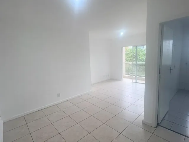 Apartamento 3 quartos e 2 banheiros, à venda, no bairro São Marcos em Macaé