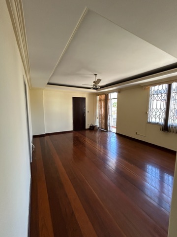 Apartamento com 250m² 3 quartos e 3 banheiros, à venda, no bairro Centro em Campos dos Goytacazes