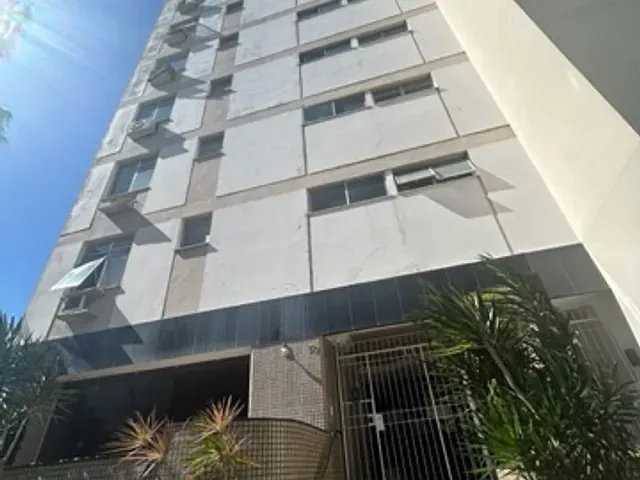 Apartamento com 250m² 3 quartos e 3 banheiros, à venda, no bairro Centro em Campos dos Goytacazes