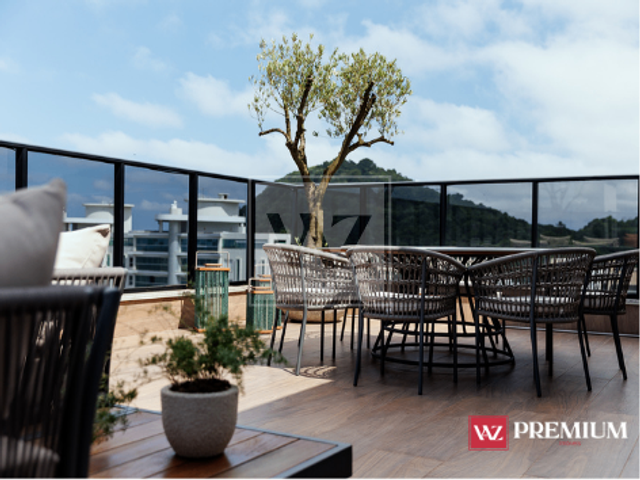 Cobertura / Penthouse 4 quartos e 5 banheiros, à venda, no bairro Praia Brava de Itajaí em Itajaí