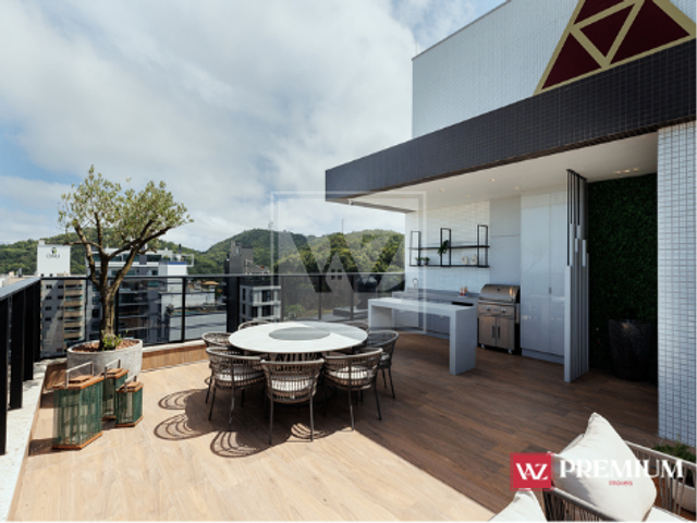 Cobertura / Penthouse 4 quartos e 5 banheiros, à venda, no bairro Praia Brava de Itajaí em Itajaí