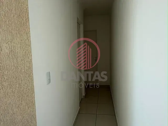 Apartamento 2 quartos e 1 banheiro, para alugar, no bairro Metalúrgicos em Osasco