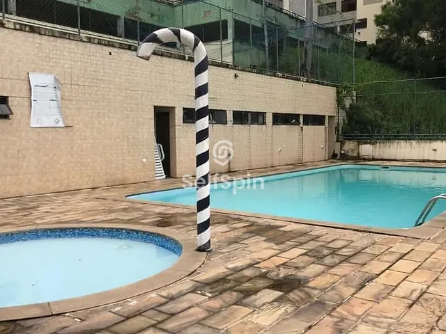 Apartamento com 60m² 2 quartos e 1 banheiro, para alugar, no bairro Ingá em Niterói
