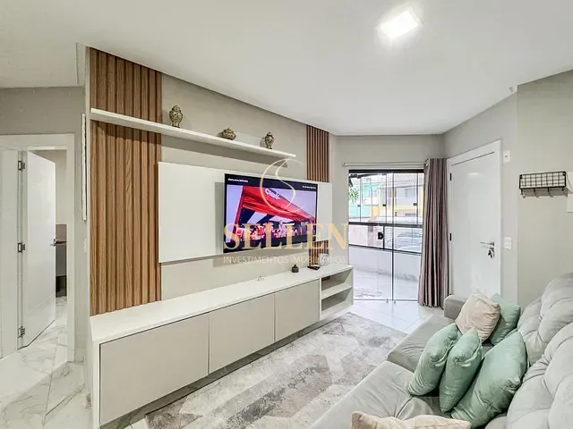 Apartamento com 78m² 2 quartos e 2 banheiros, à venda, no bairro Centro em Balneário Camboriú