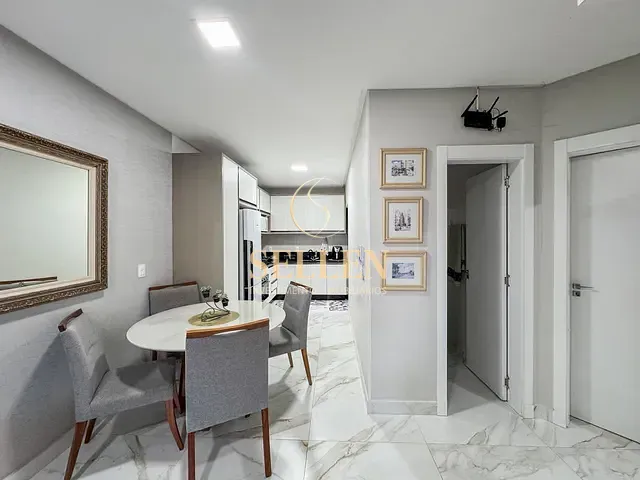 Apartamento com 78m² 2 quartos e 2 banheiros, à venda, no bairro Centro em Balneário Camboriú