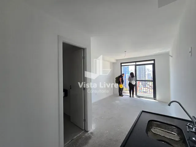 Apartamento com 28m² 1 quarto e 1 banheiro, à venda, no bairro Pinheiros em São Paulo