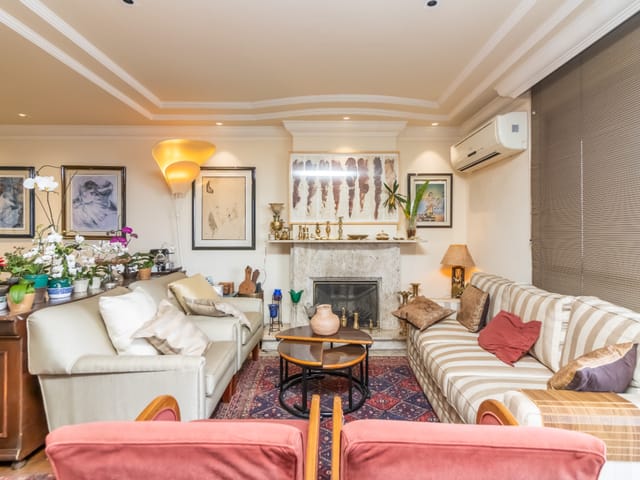 Apartamento com 213m² 3 quartos e 5 banheiros, à venda, no bairro Vila Suzana em São Paulo