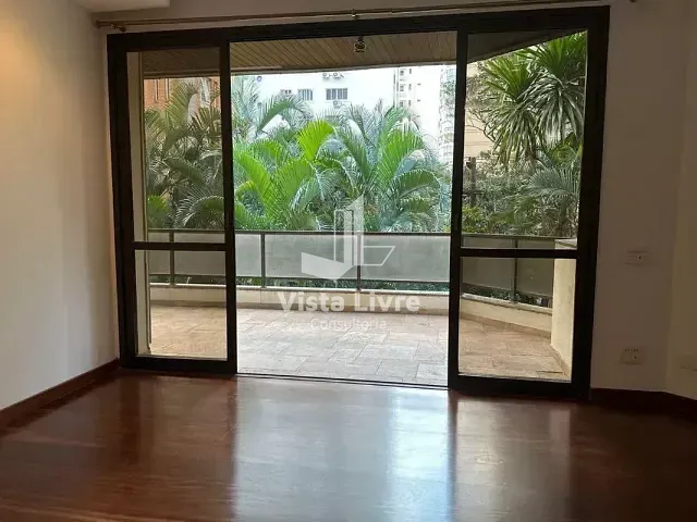 Apartamento com 197m² 3 quartos e 5 banheiros, à venda, no bairro Itaim Bibi em São Paulo