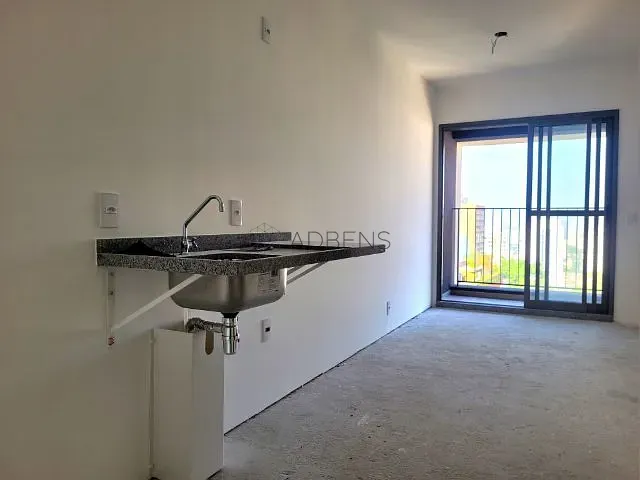 Apartamento 1 quarto e 1 banheiro, à venda, no bairro Cerqueira César em São Paulo