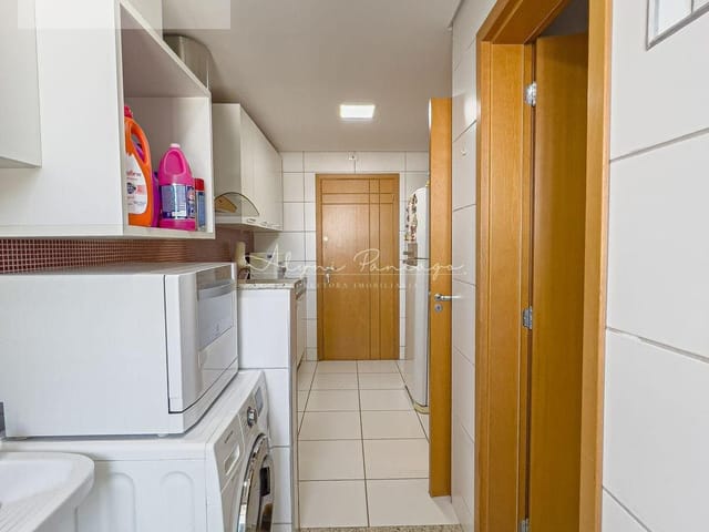 Apartamento 3 quartos e 3 banheiros, à venda, no bairro Duque de Caxias em Cuiabá