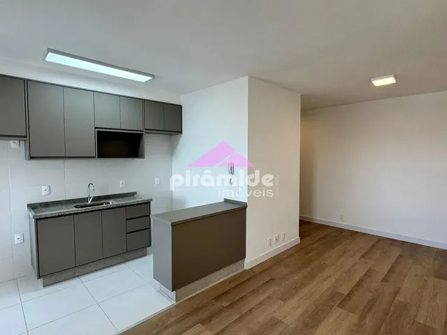 Apartamento com 68m² 2 quartos e 3 banheiros, para alugar, no bairro Loteamento Villa Branca em Jacareí