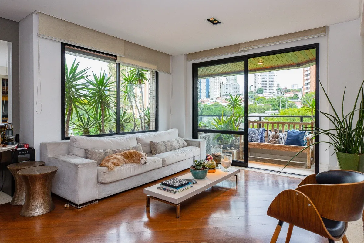 Apartamento para venda em Vila Mariana com 3 quartos, sendo 3 suítes, 205m²