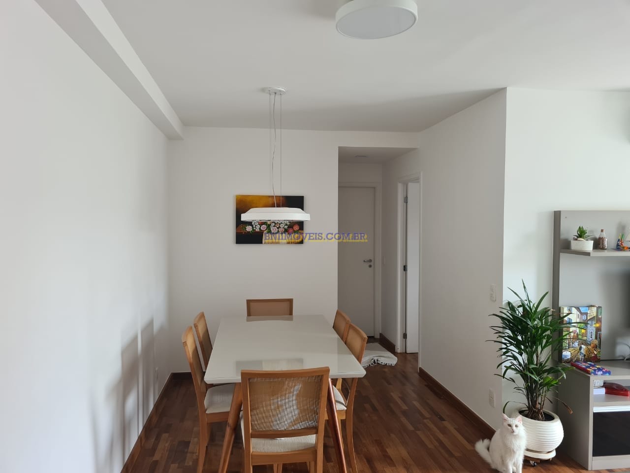 Apartamento à venda com 2 quartos, 58m² - Foto 2
