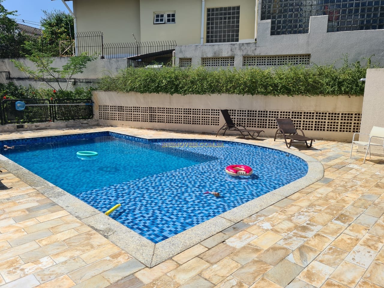 Apartamento à venda com 2 quartos, 58m² - Foto 15