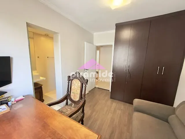 Apartamento com 136m² 4 quartos e 3 banheiros, à venda, no bairro Vila Ema em São José dos Campos