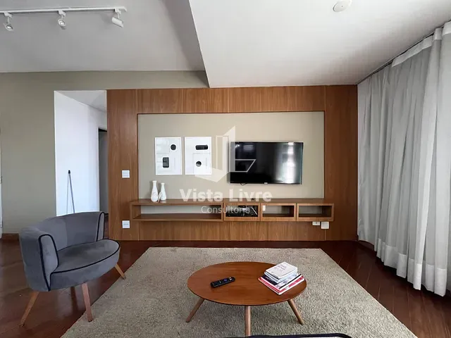 Apartamento com 210m² 3 quartos e 4 banheiros, à venda, no bairro Pinheiros em São Paulo