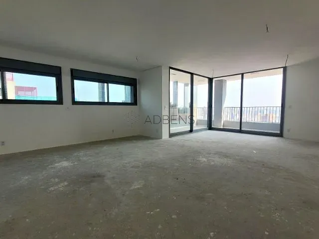 Apartamento 2 quartos e 2 banheiros, à venda, no bairro Pinheiros em São Paulo