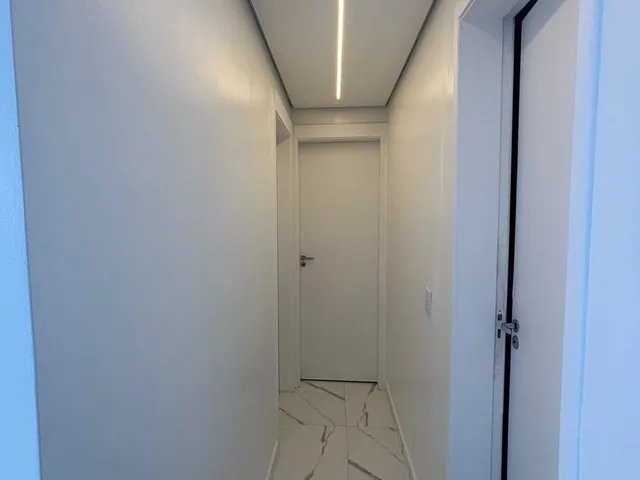 Apartamento 2 quartos e 2 banheiros, para alugar, no bairro Glória em Macaé