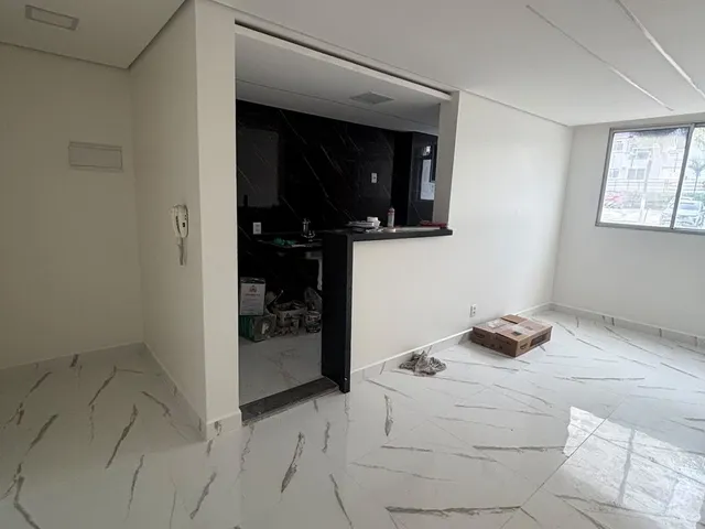 Apartamento 2 quartos e 2 banheiros, para alugar, no bairro Glória em Macaé
