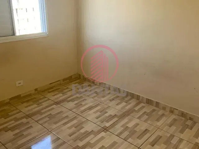 Apartamento 2 quartos e 1 banheiro, para alugar, no bairro Padroeira em Osasco
