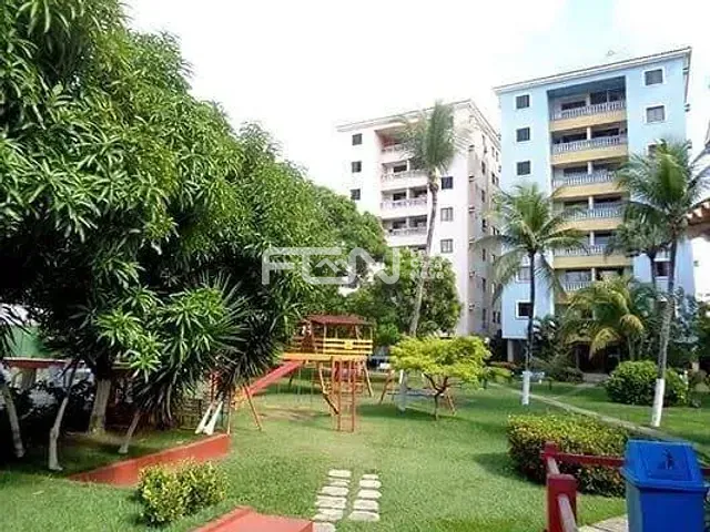 Apartamento 2 quartos e 2 banheiros, para alugar, no bairro Centro em Lauro de Freitas