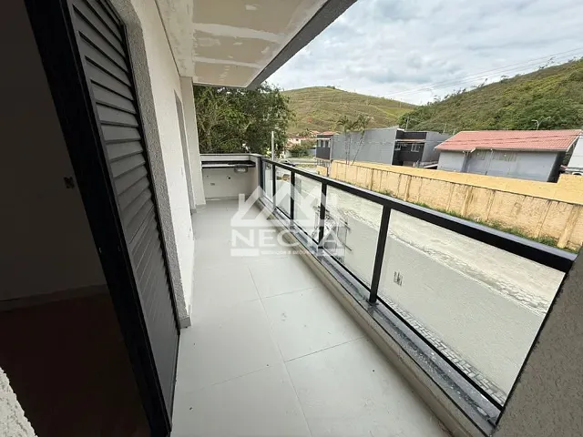 Apartamento 2 quartos e 2 banheiros, à venda, no bairro Balneário Forest em Caraguatatuba