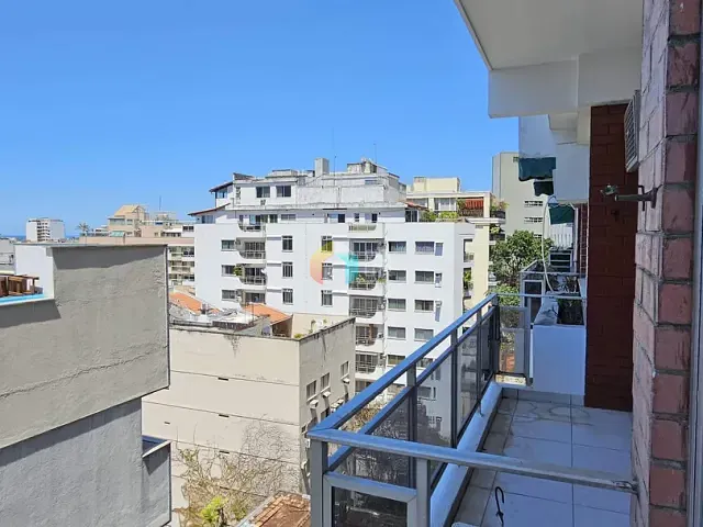 Apartamento com 86m² 1 quarto e 1 banheiro, à venda, no bairro Copacabana em Rio de Janeiro