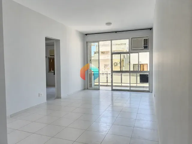 Apartamento com 86m² 1 quarto e 1 banheiro, à venda, no bairro Copacabana em Rio de Janeiro