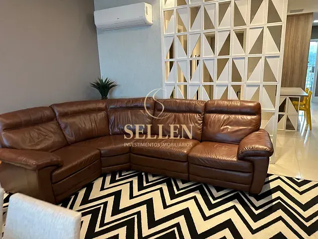 Apartamento com 271m² 3 quartos e 4 banheiros, à venda, no bairro Pioneiros em Balneário Camboriú